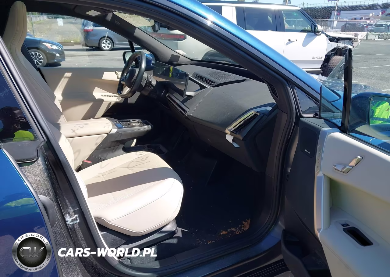 2025 BMW Ix xDrive50 VIN:WB523CF00SCS36265 - 5
