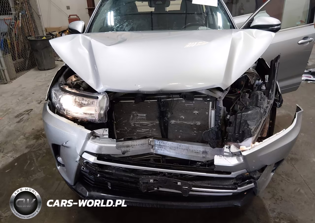 2018 Toyota Highlander Xle VIN:5TDJZRFH9JS541350 - 6