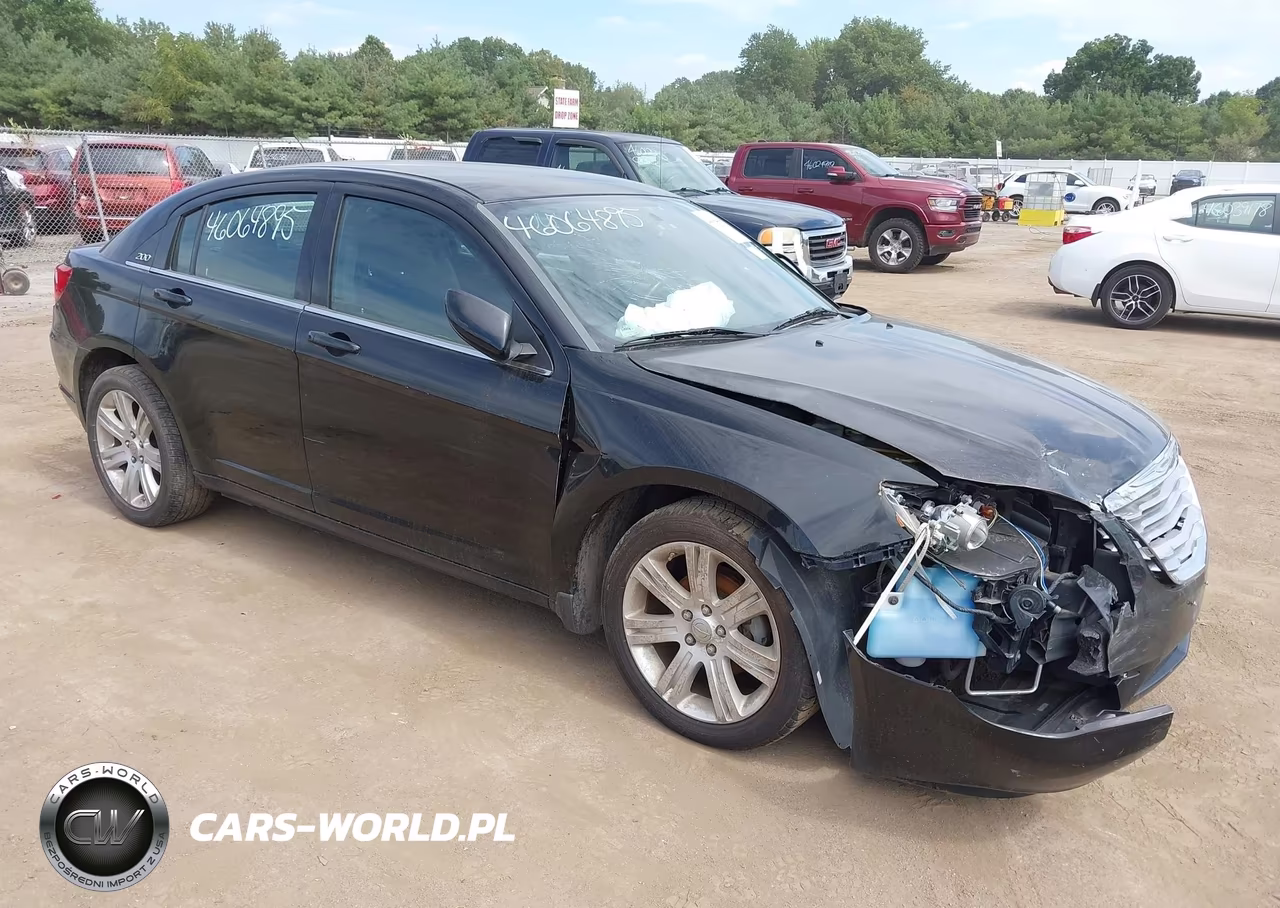 2012 Chrysler 200 Touring – zdjęcie 1 z 15