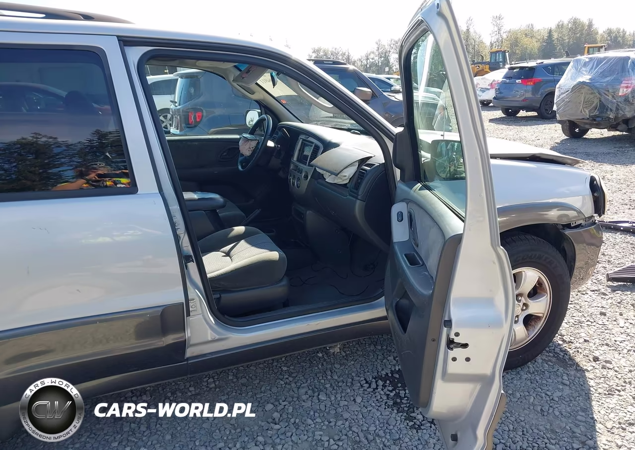 2004 Mazda Tribute Lx V6 VIN:4F2YZ94104KM34574 - 5