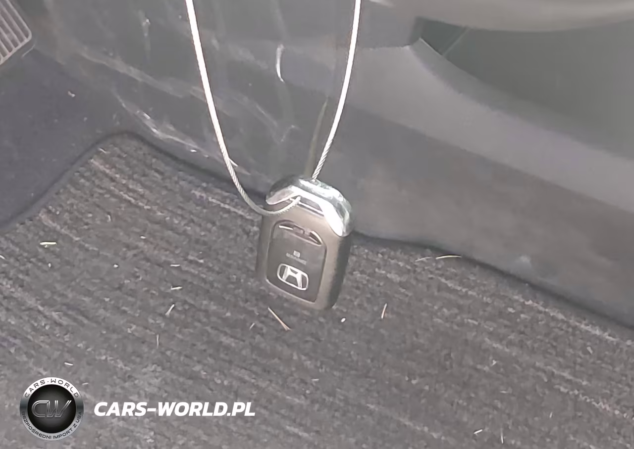 2021 Honda Odyssey Touring VIN:5FNRL6H84MB033960 - 11