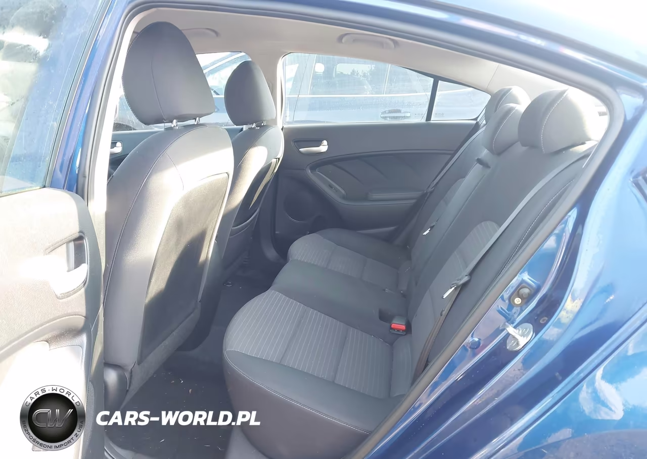 2018 Kia Forte Lx VIN:3KPFL4A75JE193890 - 8