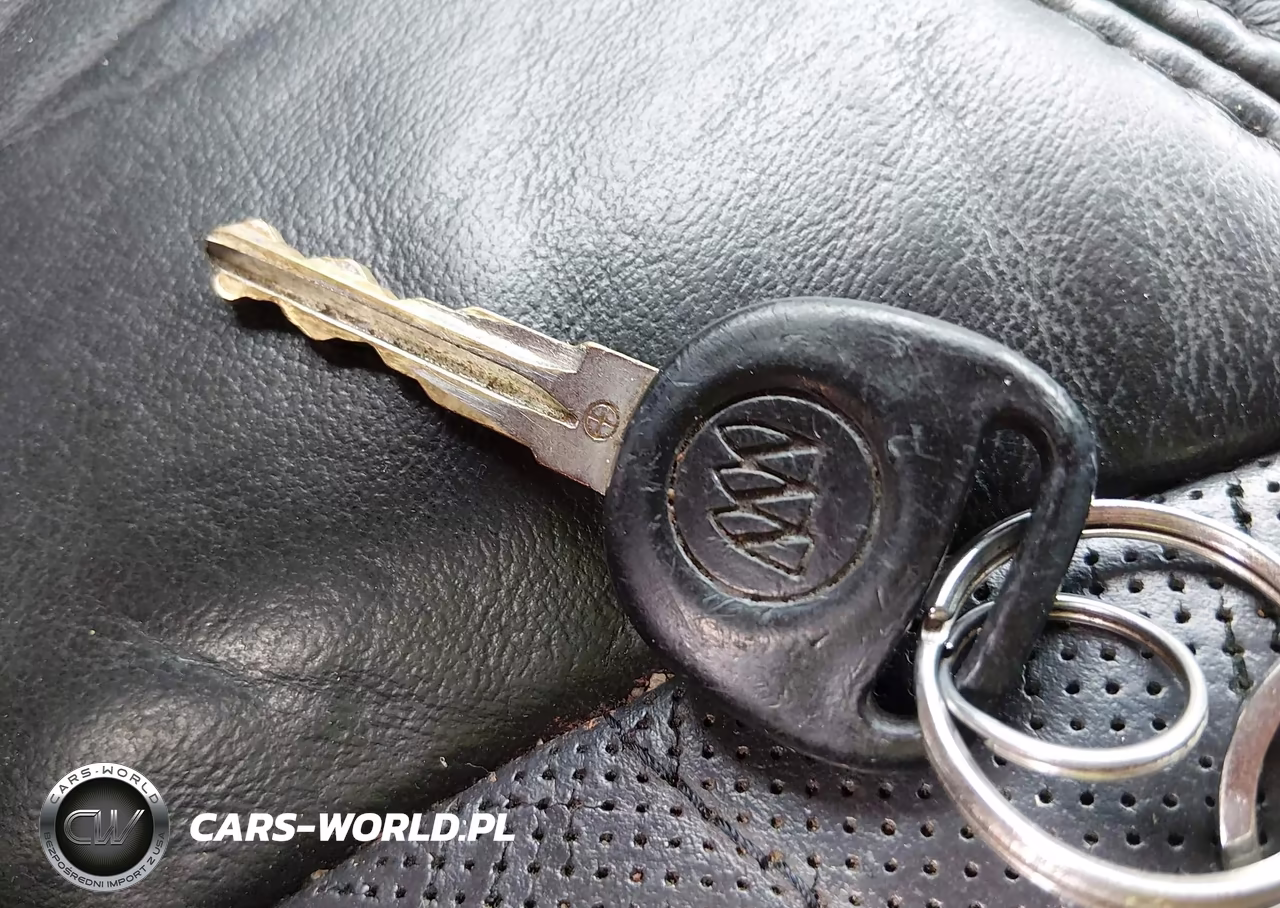2012 Buick Enclave Leather VIN:5GAKRCED0CJ244081 - 11