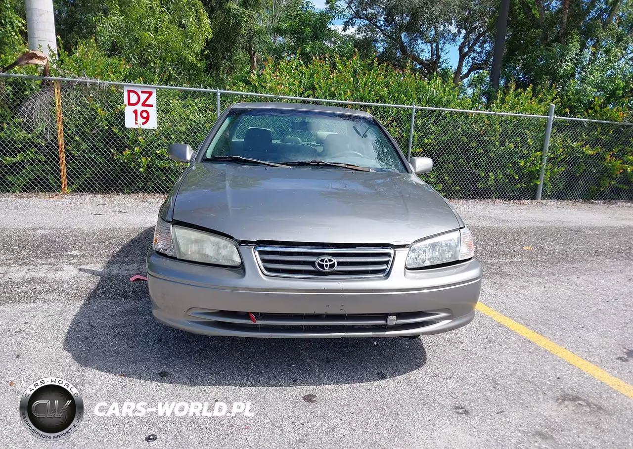 2001 Toyota Camry Ce VIN:4T1BG22K11U040737 - 12
