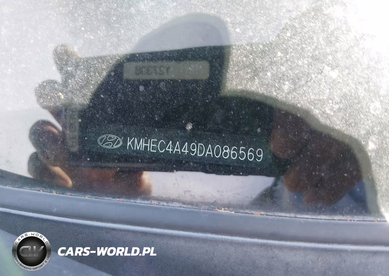 2013 Hyundai Sonata Hybrid VIN:KMHEC4A49DA086569 - 9