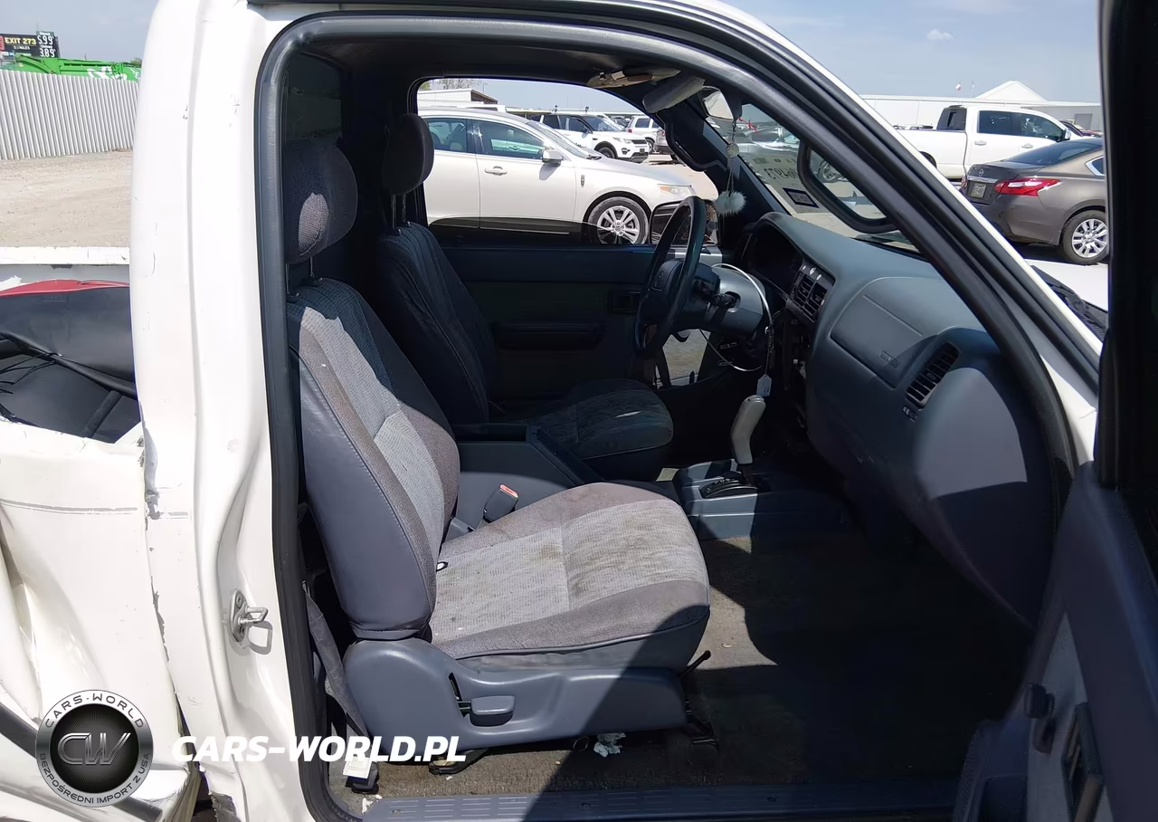 1999 Toyota Tacoma Prerunner VIN:4TANM92N5XZ461770 - 5