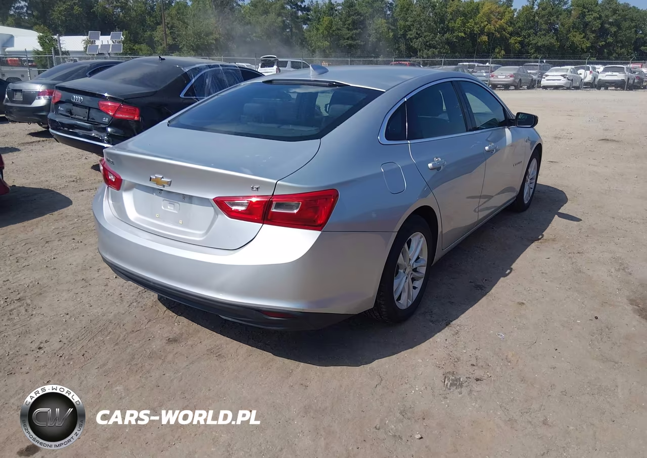 2017 Chevrolet Malibu 1Lt VIN:1G1ZE5ST1HF186811 - 4