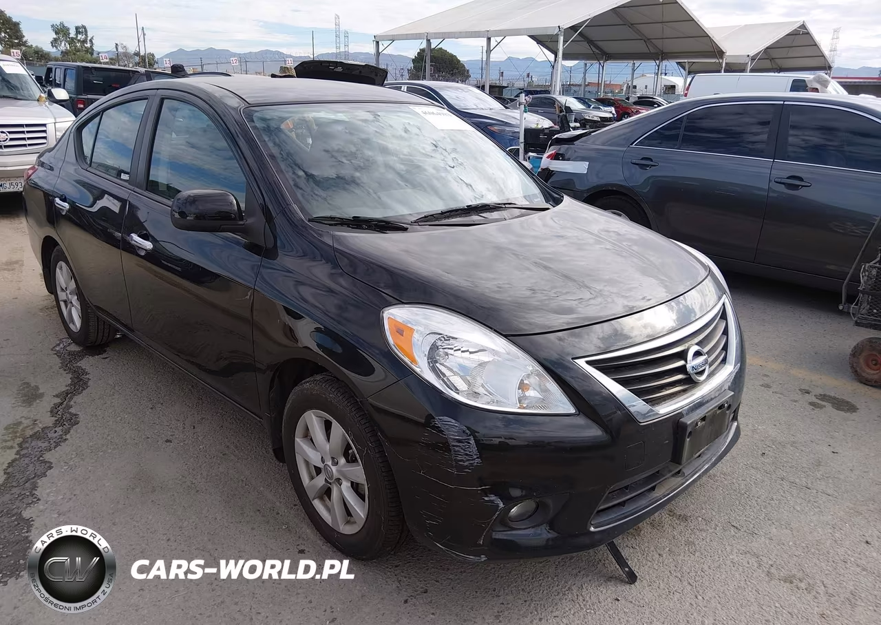 2012 Nissan Versa 1.6 Sl