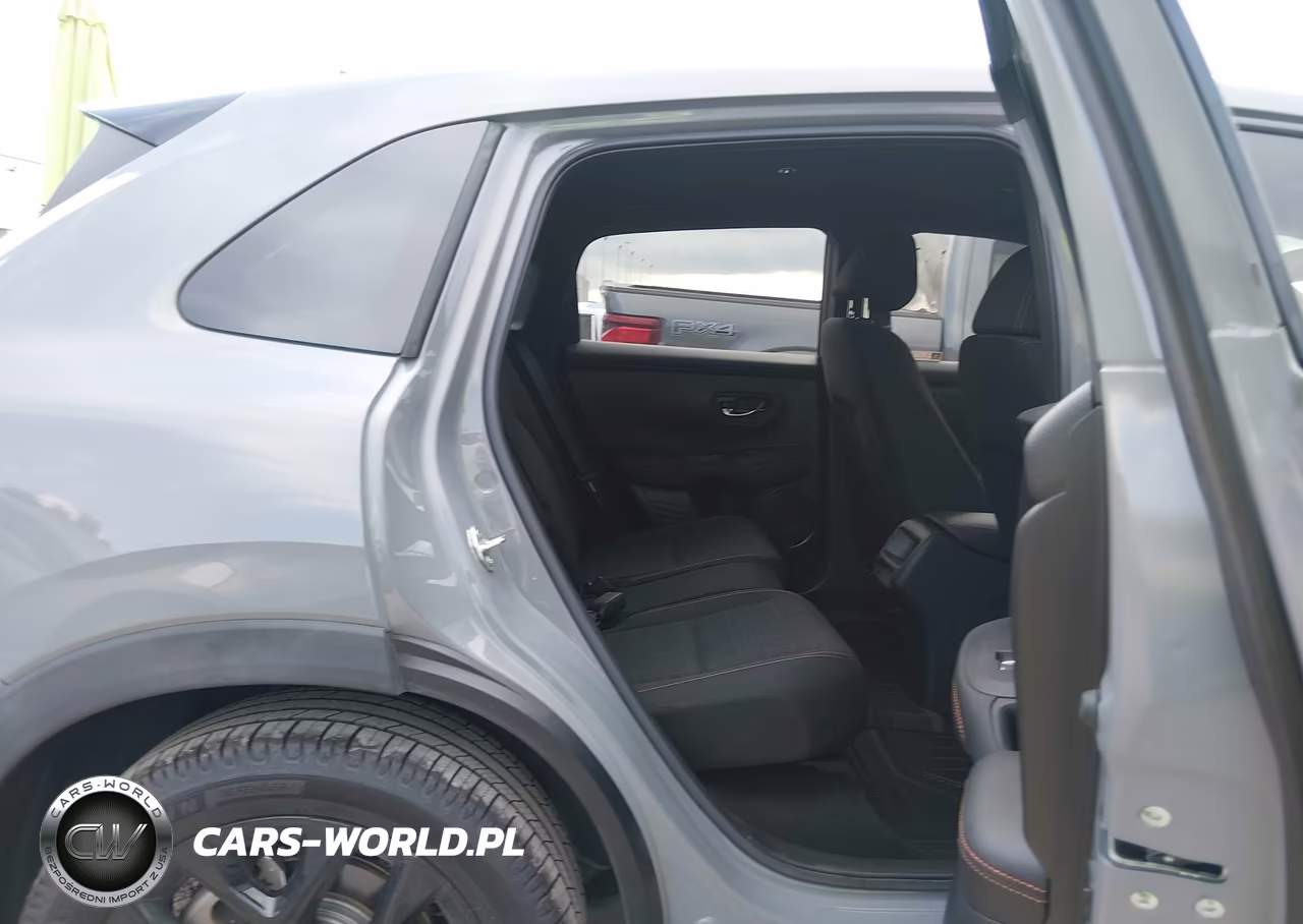 2023 Honda Hr-V 2Wd Sport VIN:3CZRZ1H5XPM711886 - 8