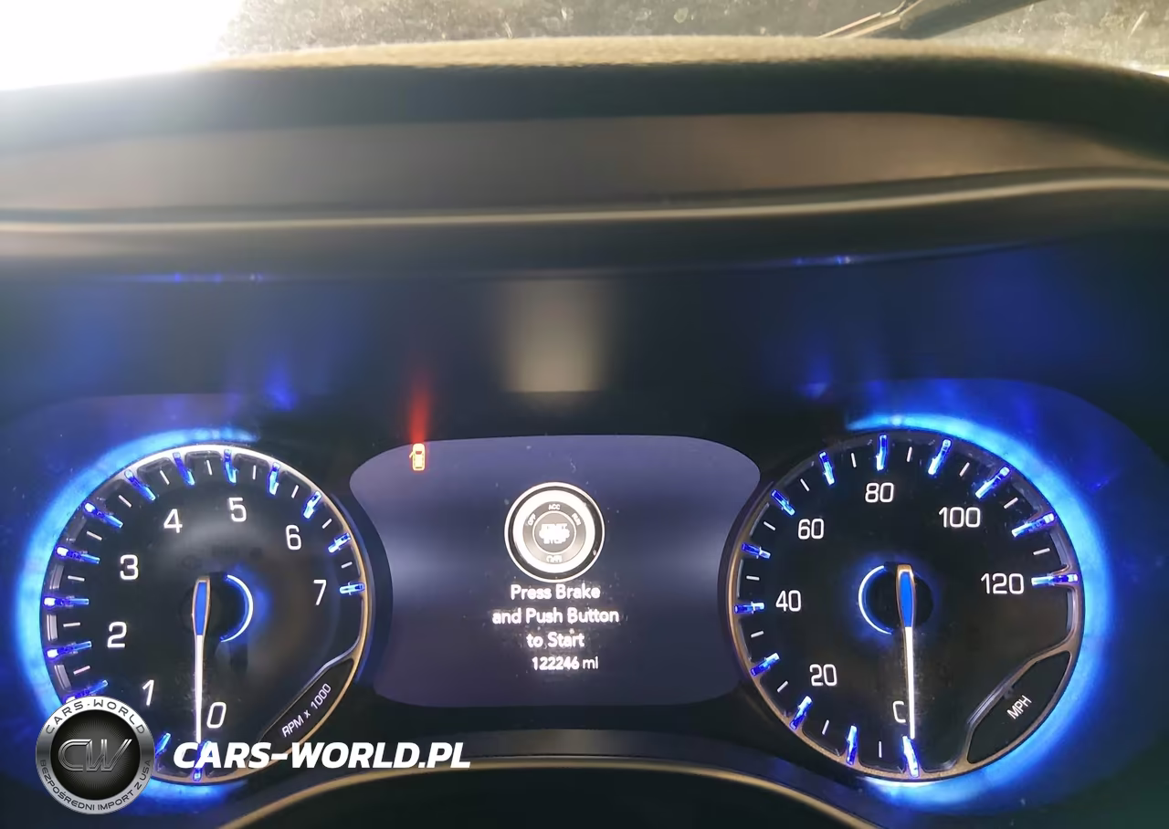 2018 Chrysler Pacifica Limited VIN:2C4RC1GGXJR108432 - 7
