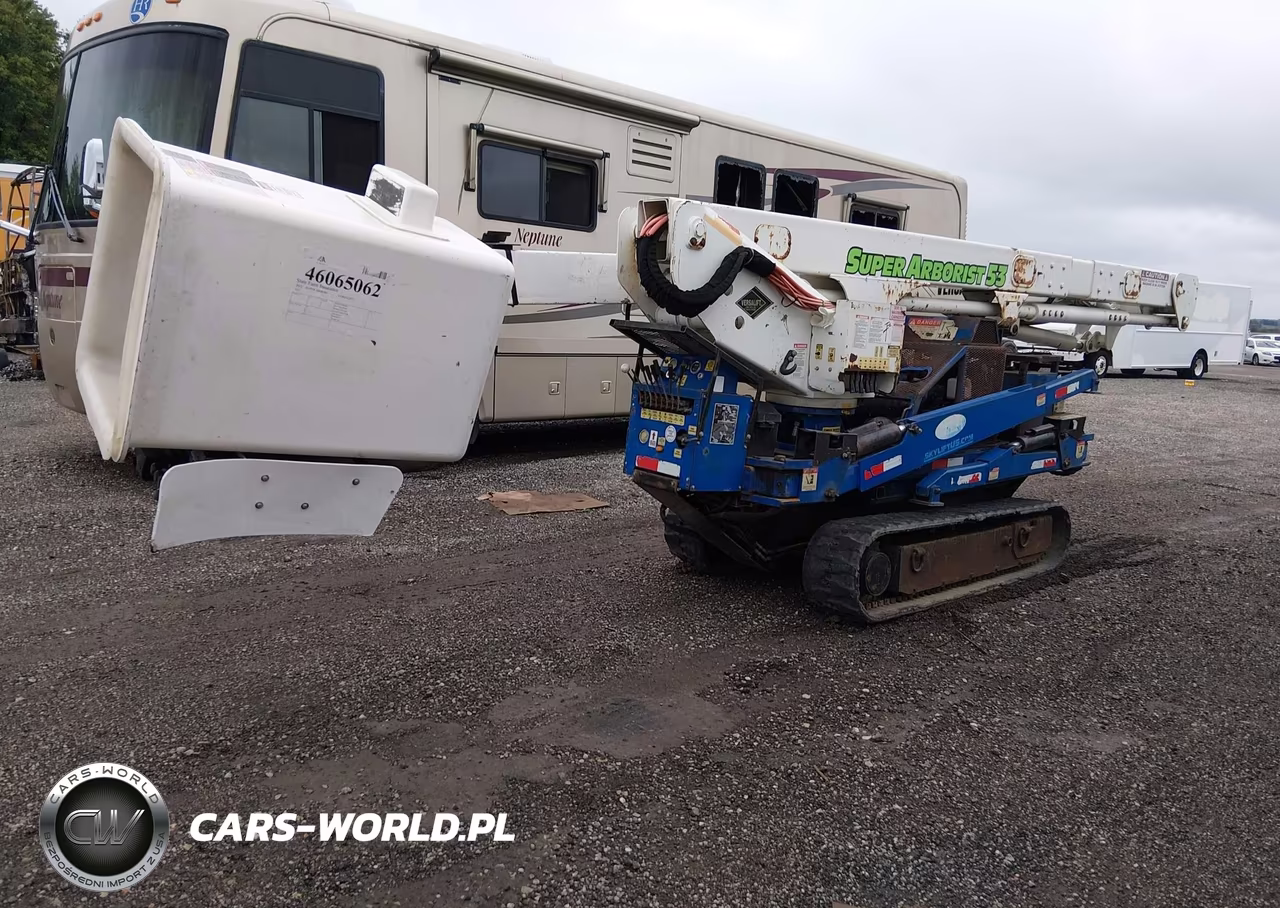 2012 Super Arborist Versalift VIN:LOT-1-46065062 - 2