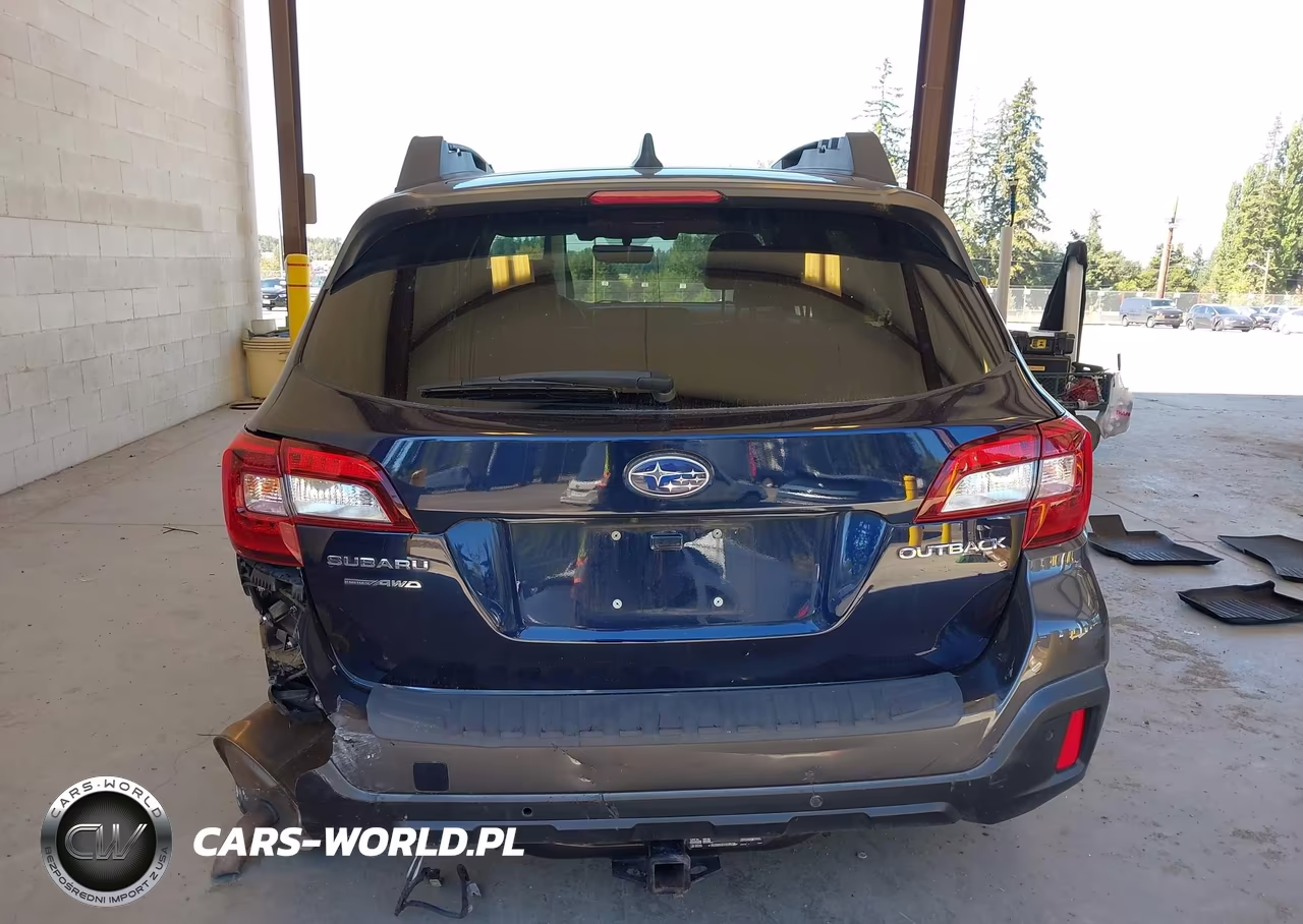 2018 Subaru Outback 2.5I Limited VIN:4S4BSANC0J3292482 - 17
