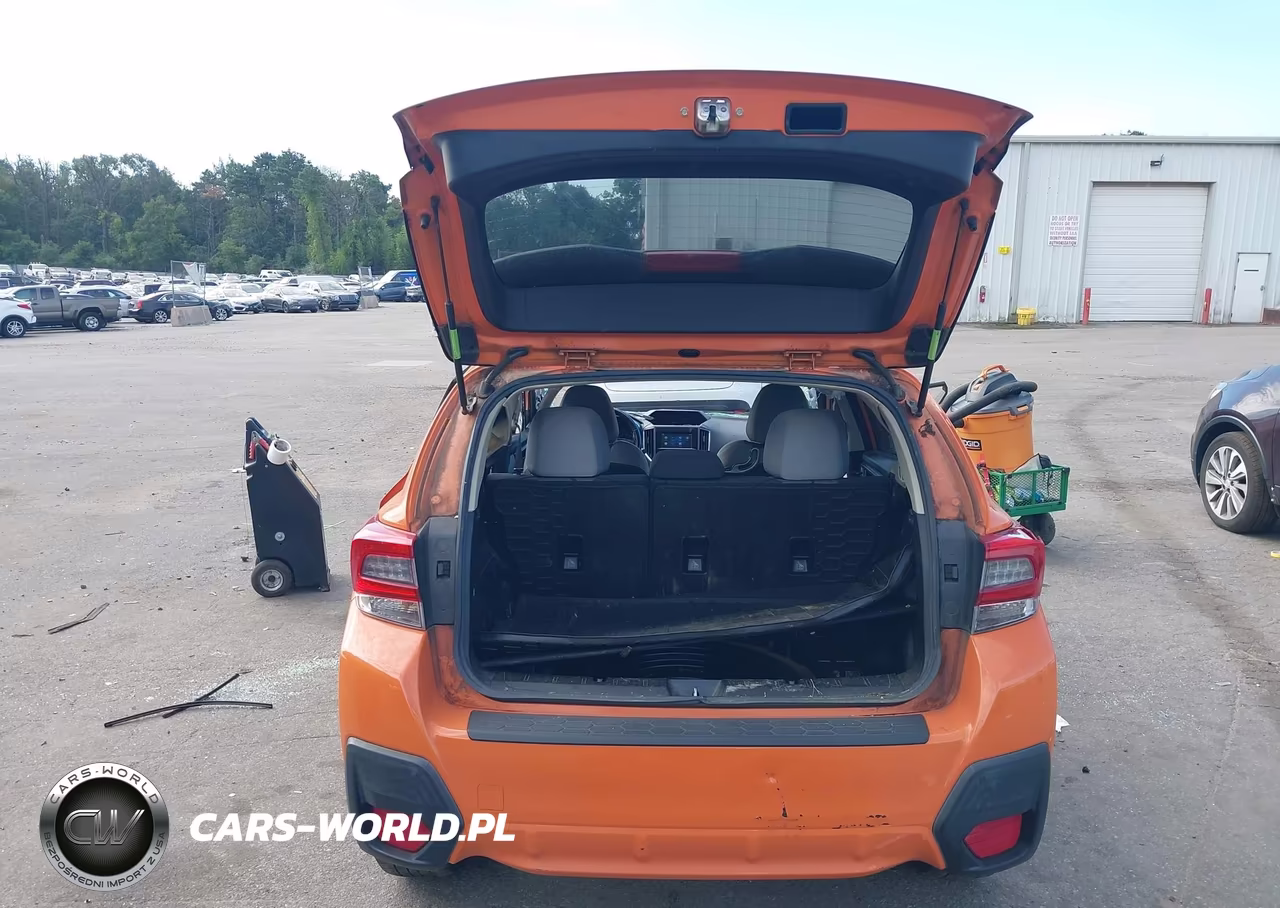 2020 Subaru Crosstrek Premium VIN:JF2GTAPC4LH264745 - 12