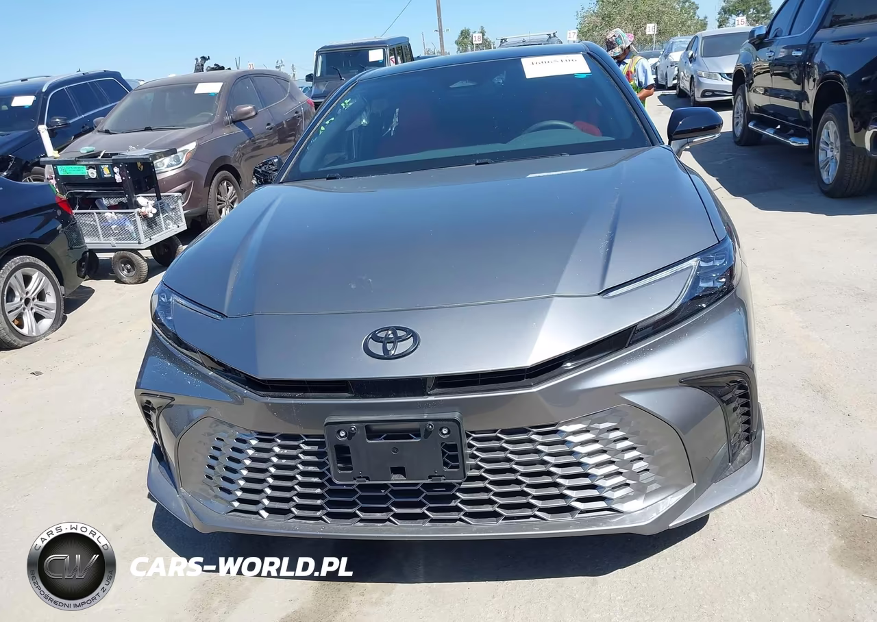 2026 Toyota Camry Xse VIN:4T1DAACK9TU689143 - 12