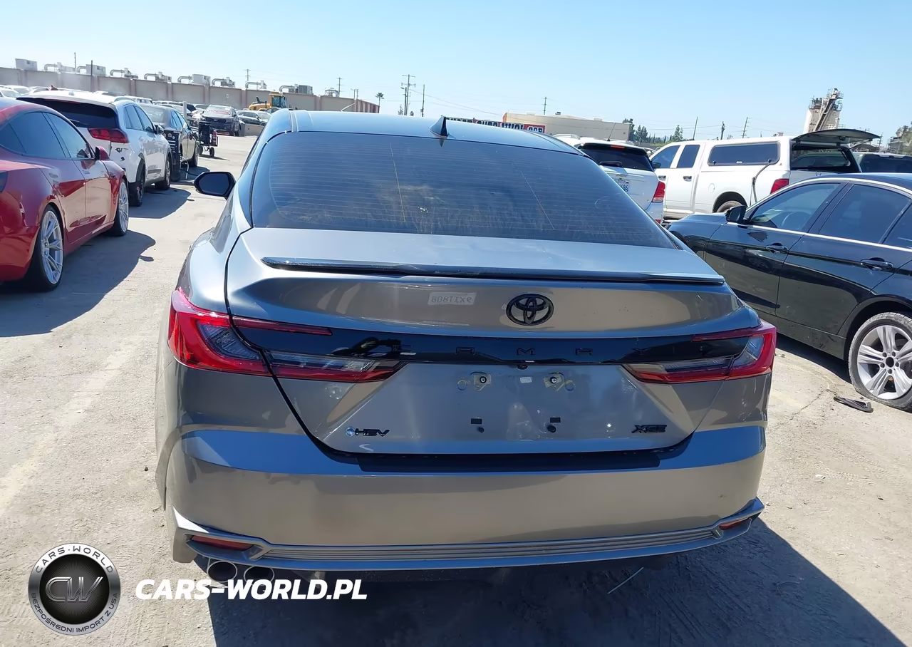2026 Toyota Camry Xse VIN:4T1DAACK9TU689143 - 16