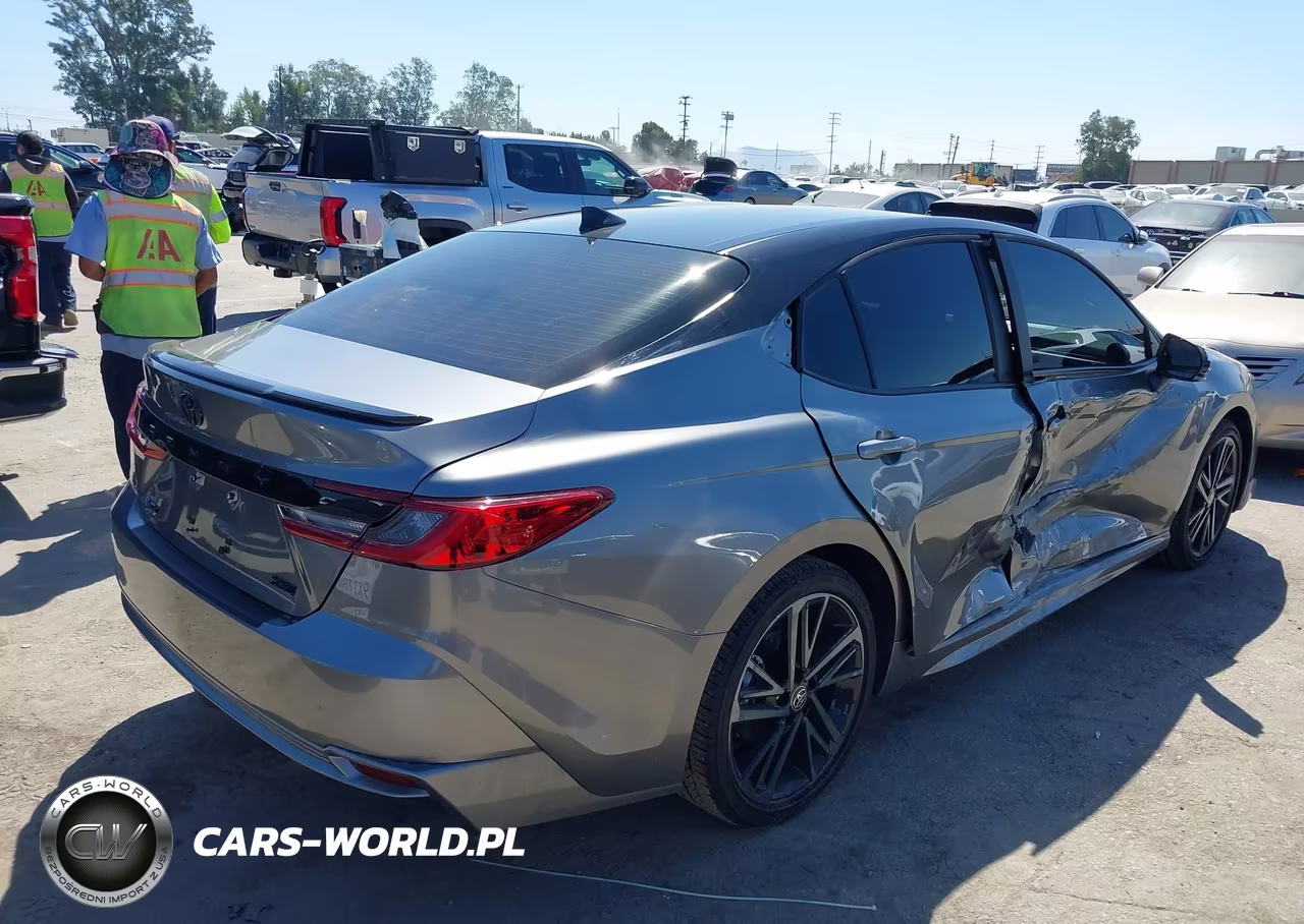 2026 Toyota Camry Xse VIN:4T1DAACK9TU689143 - 4