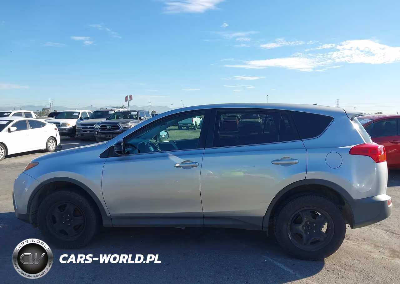 2015 Toyota Rav4 Le VIN:2T3BFREV6FW301425 - 14