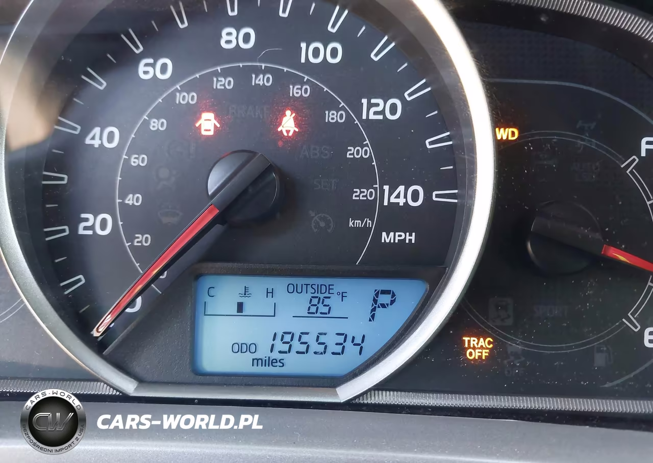2015 Toyota Rav4 Le VIN:2T3BFREV6FW301425 - 15