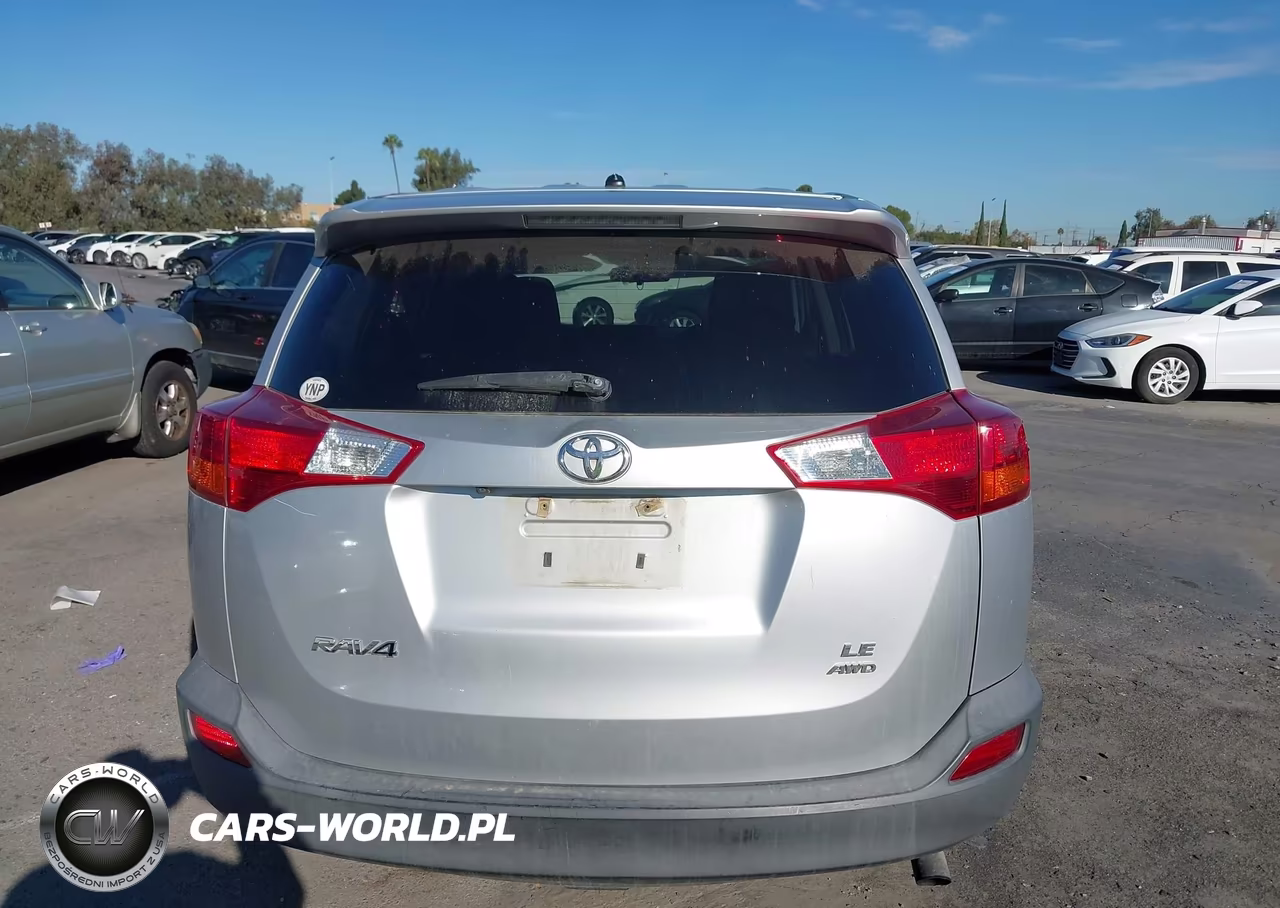 2015 Toyota Rav4 Le VIN:2T3BFREV6FW301425 - 16