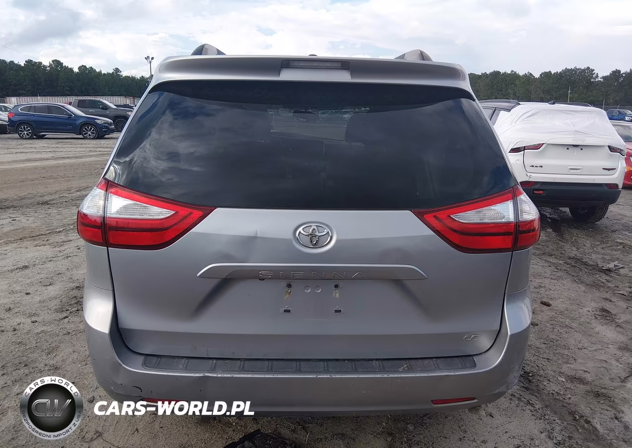 2015 Toyota Sienna Le 8 Passenger VIN:5TDKK3DC7FS543814 - 16