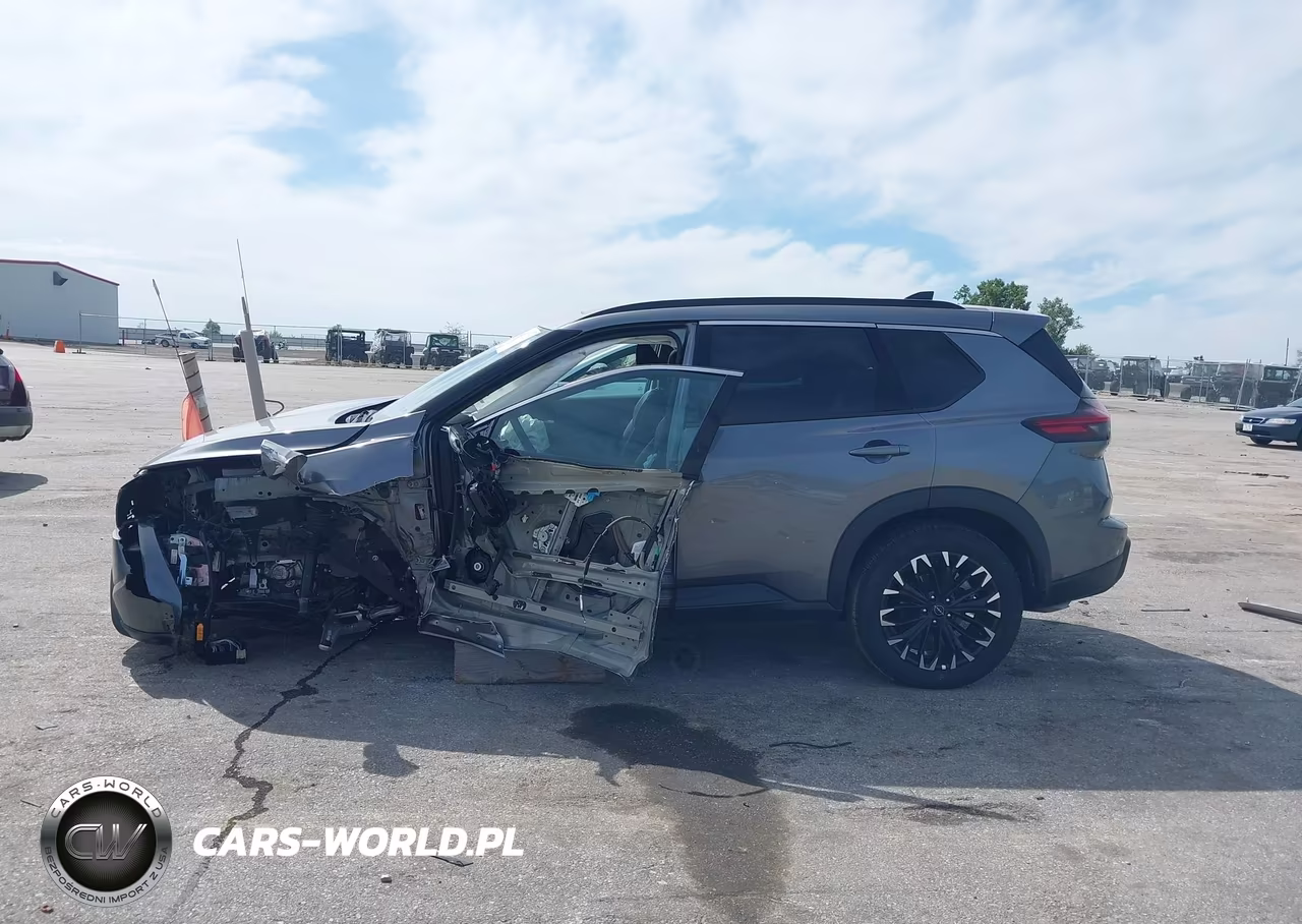 2026 Nissan Rogue Dark Armor VIN:5N1BT3BBXTC795444 - 14