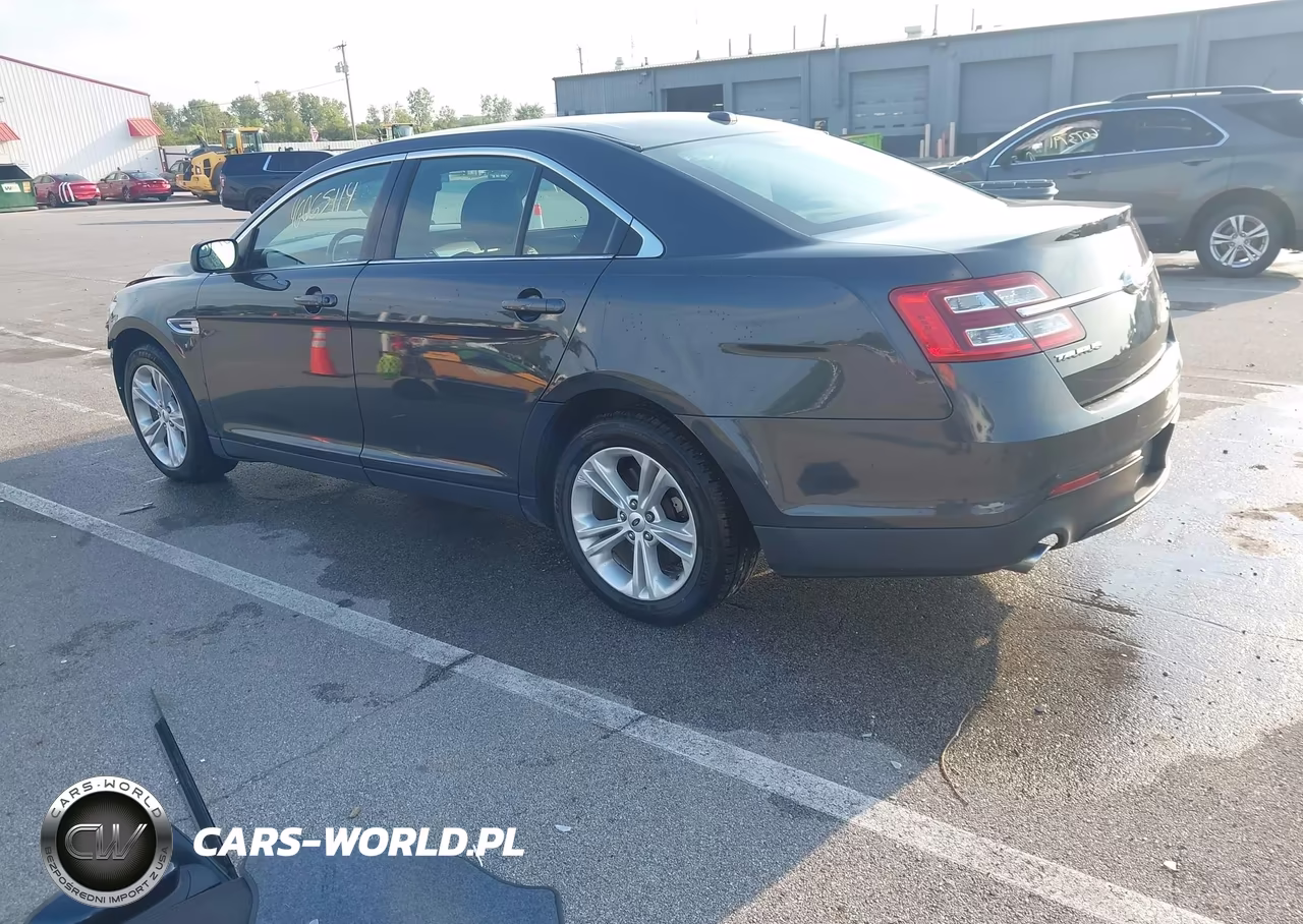 2017 Ford Taurus Sel VIN:1FAHP2E88HG114541 - 3