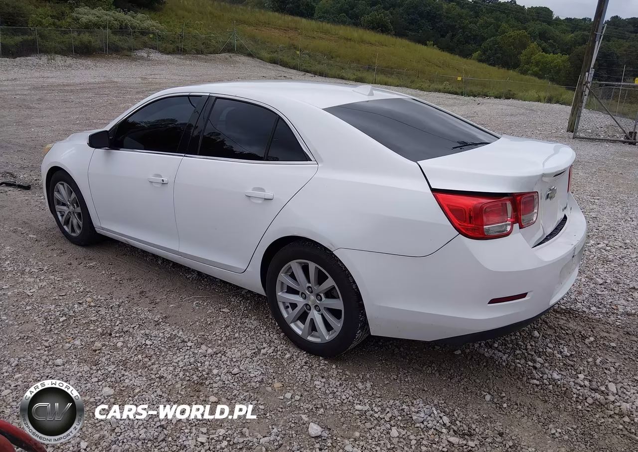 2013 Chevrolet Malibu 2Lt VIN:1G11E5SA2DF152303 - 3