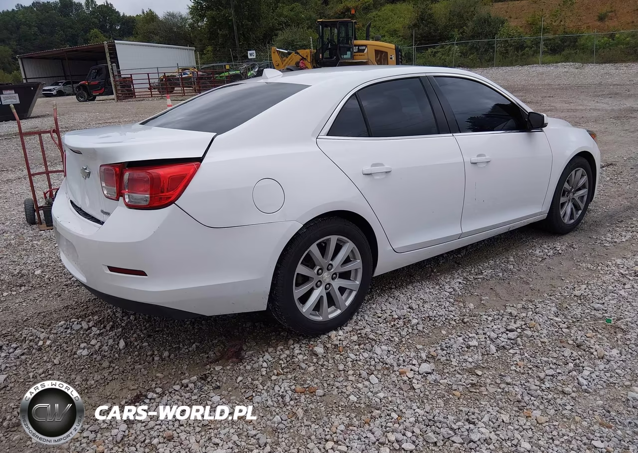 2013 Chevrolet Malibu 2Lt VIN:1G11E5SA2DF152303 - 4