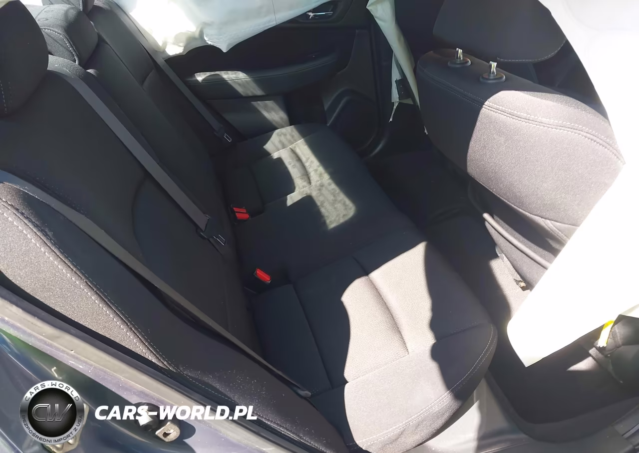 2016 Subaru Legacy 2.5I Premium VIN:4S3BNAC67G3017855 - 8