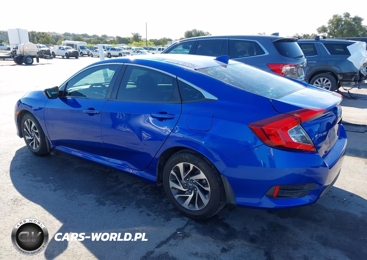 2018 Honda Civic Ex VIN:19XFC2F70JE012630 - 3