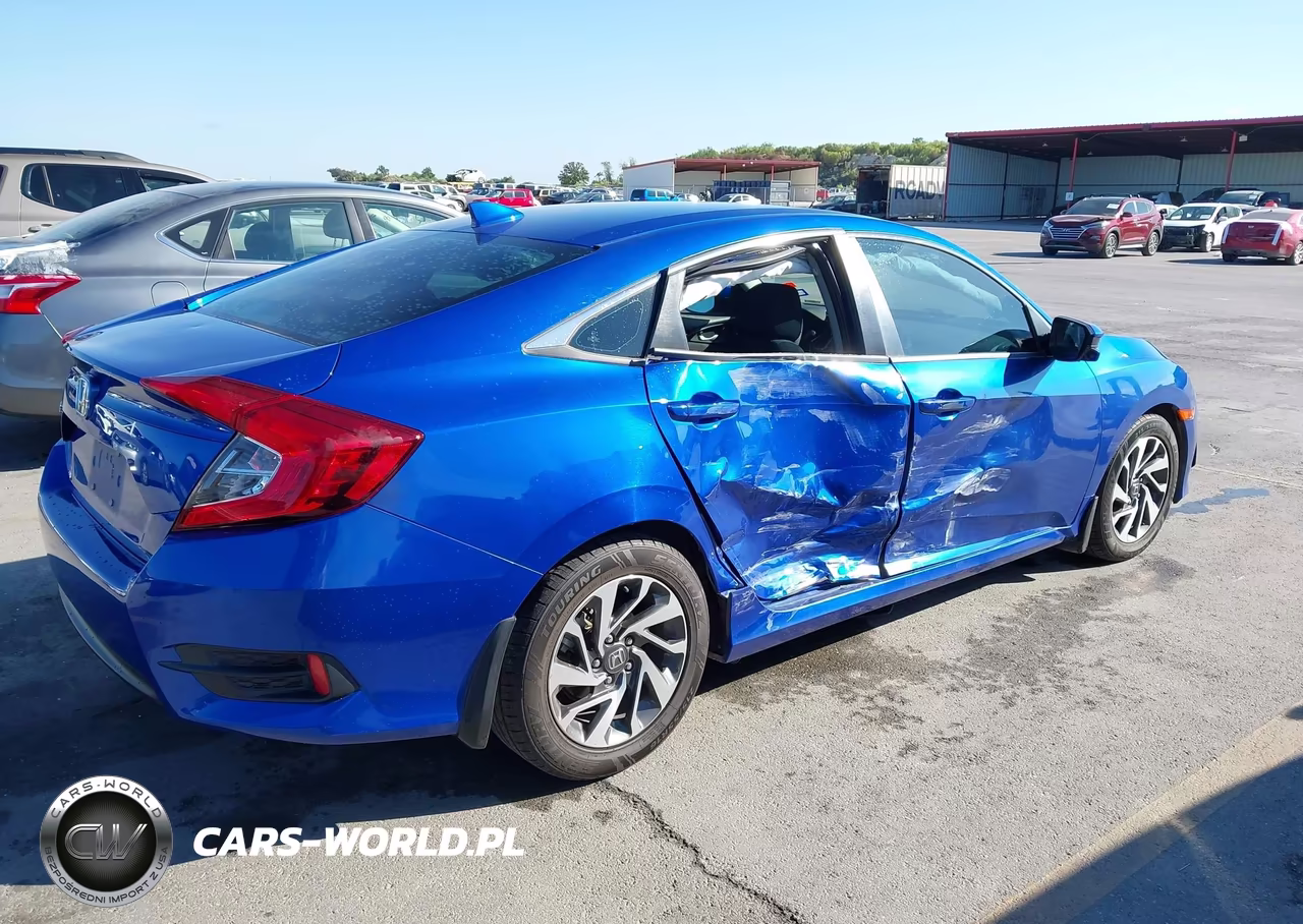 2018 Honda Civic Ex VIN:19XFC2F70JE012630 - 4