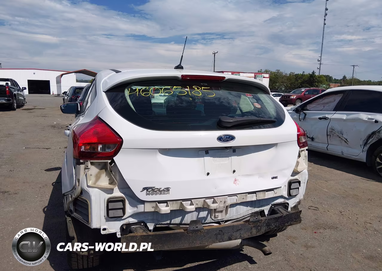 2018 Ford Focus Se VIN:1FADP3K2XJL283557 - 6