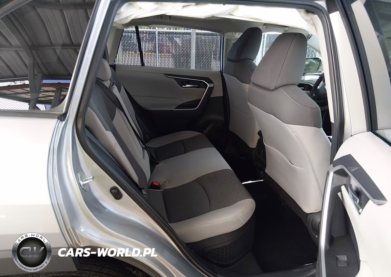 2024 Toyota Rav4 Hybrid Xle VIN:2T3RWRFVXRW193540 - 8