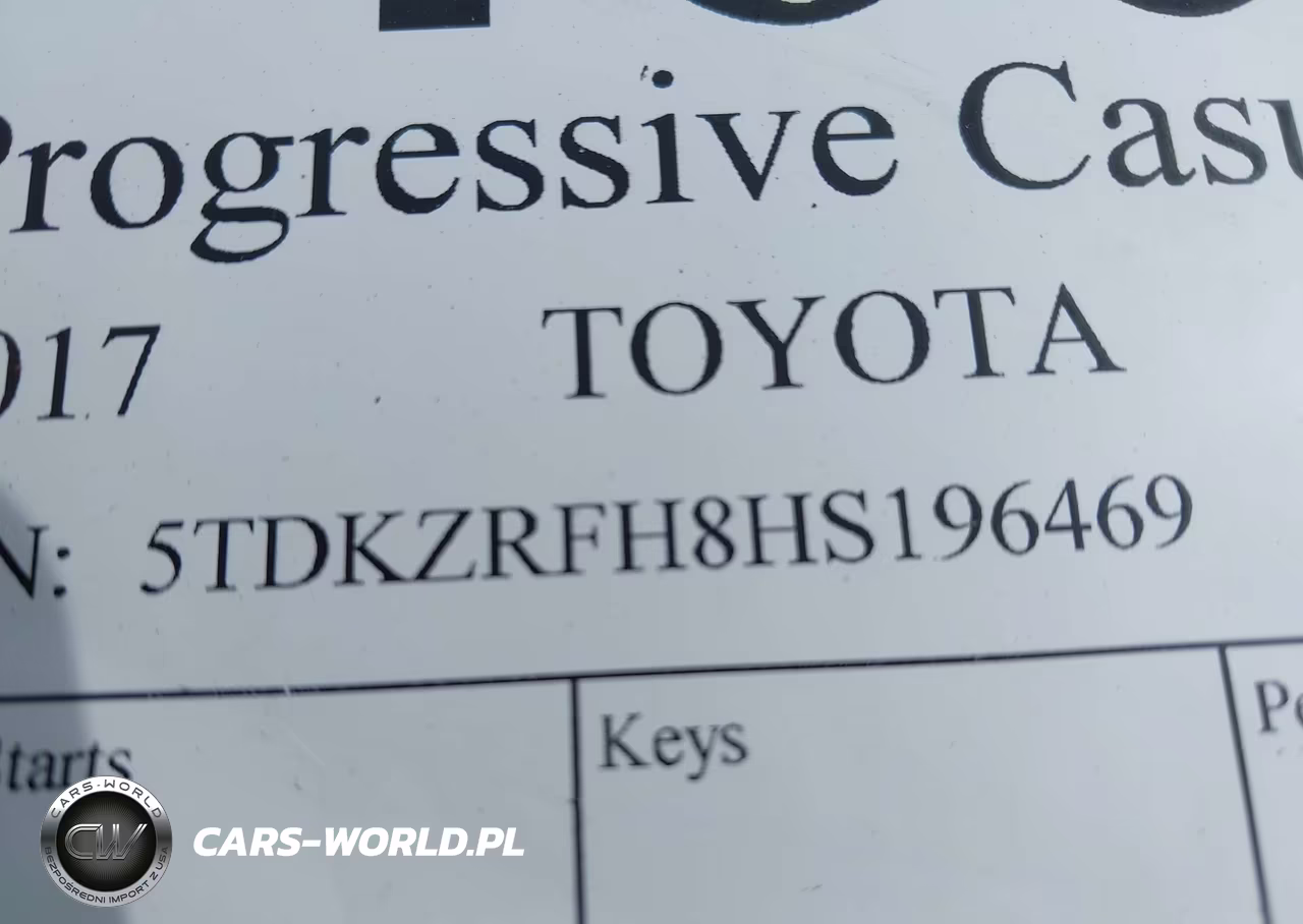 2017 Toyota Highlander Xle VIN:5TDKZRFH8HS196469 - 9