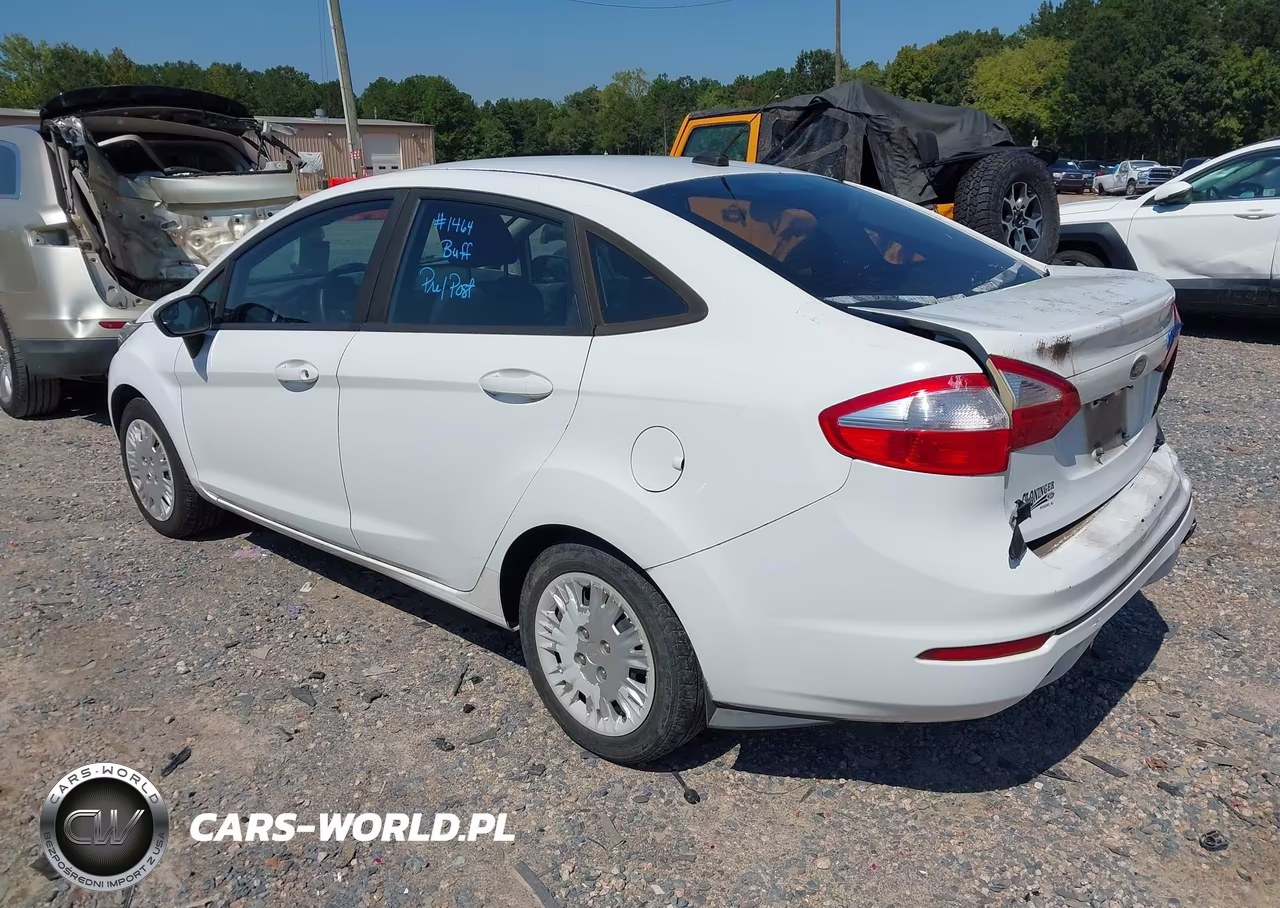 2015 Ford Fiesta S VIN:3FADP4AJ7FM140845 - 3