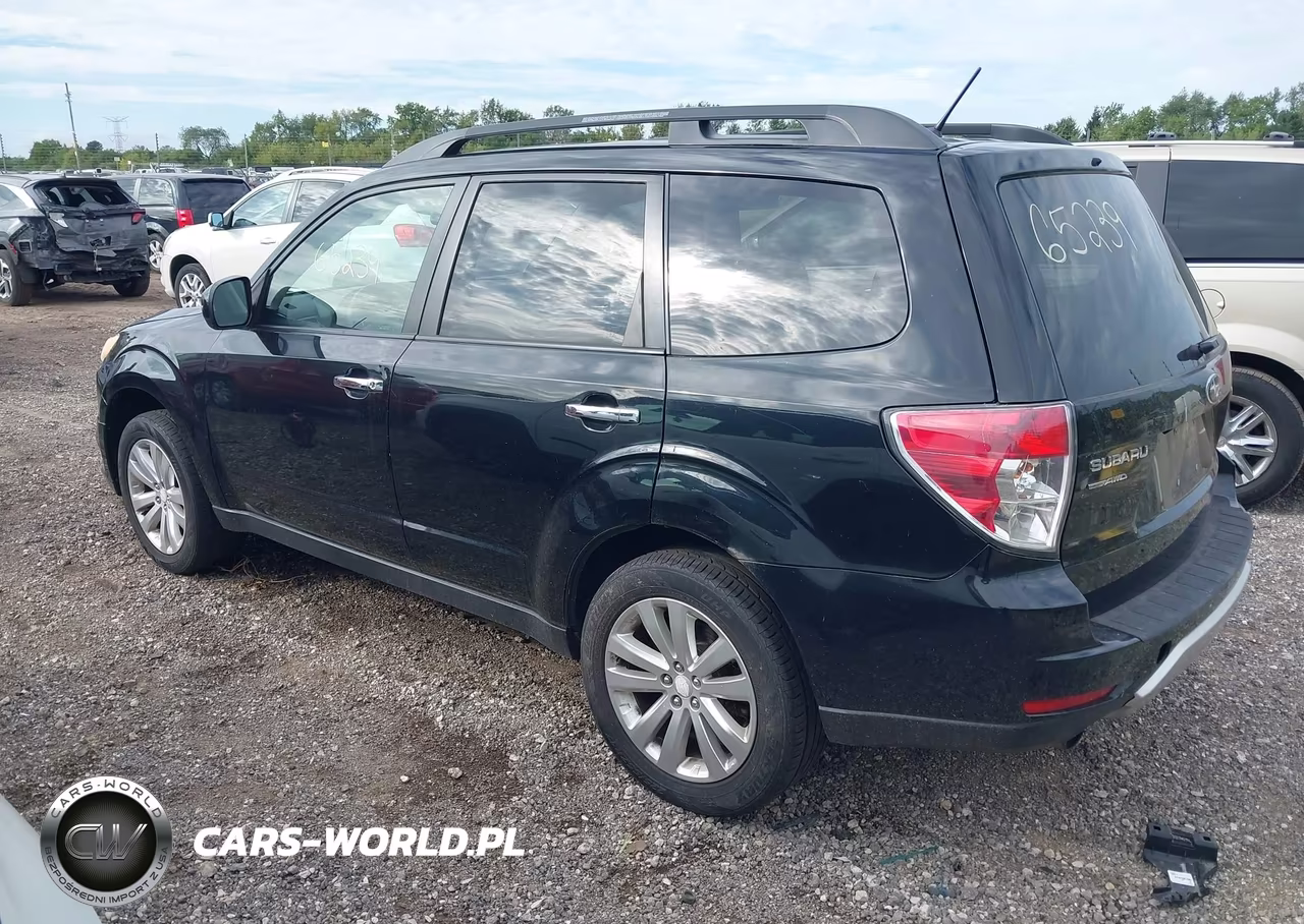 2011 Subaru Forester 2.5X Limited VIN:JF2SHBFC2BH722204 - 3