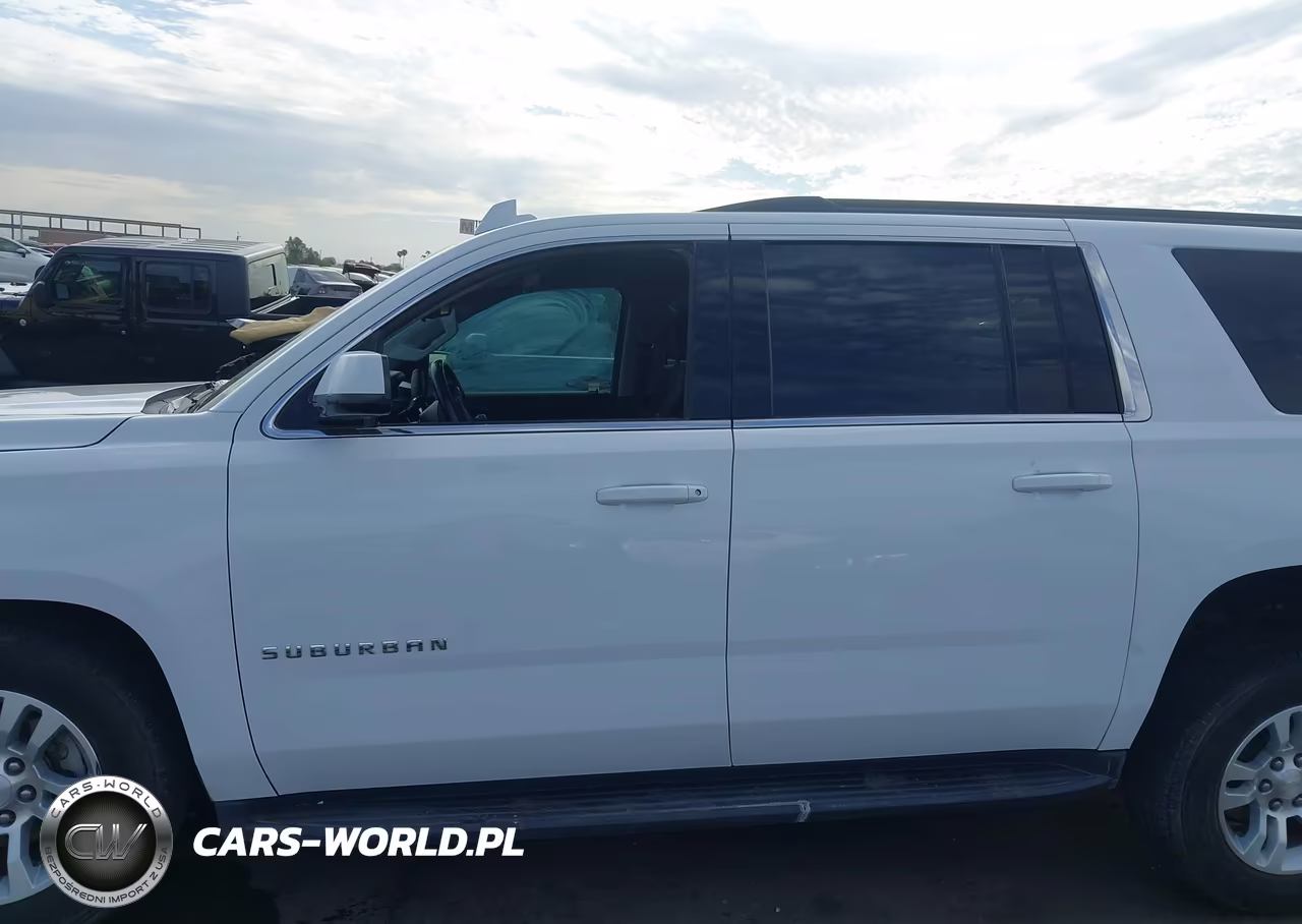 2017 Chevrolet Suburban Ls VIN:1GNSCGKC3HR352813 - 14