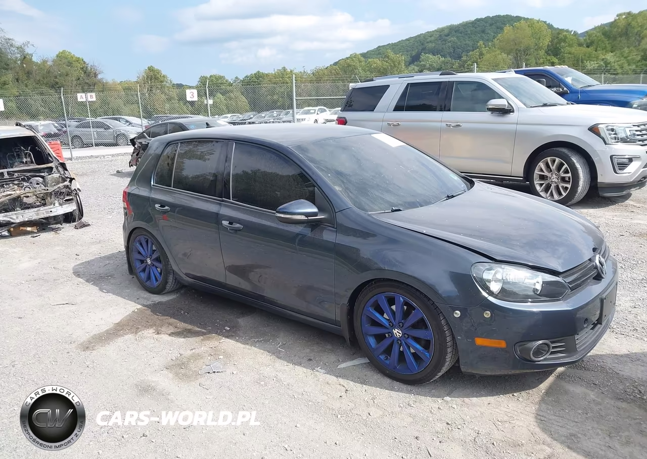 2012 Volkswagen Golf Tdi 4-Door
