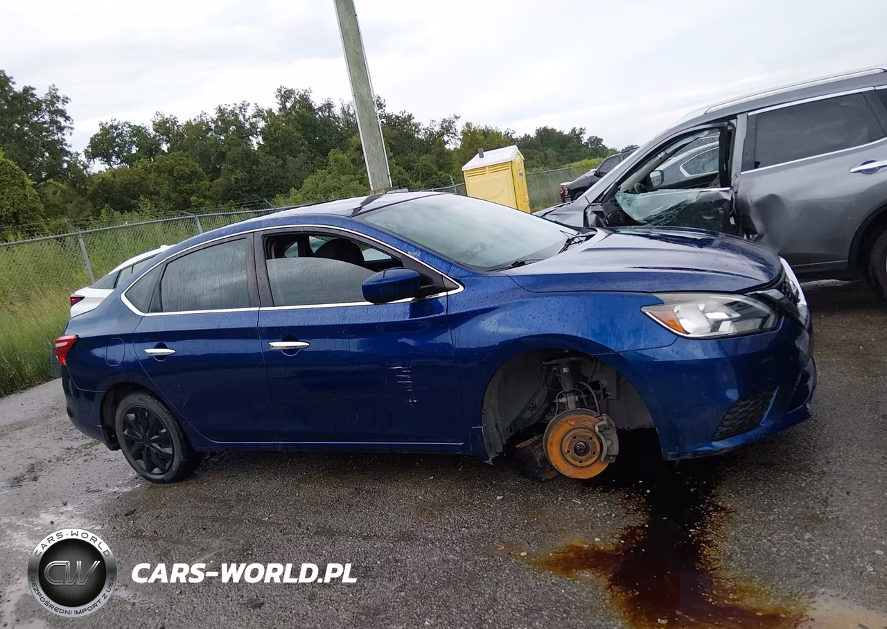 2018 Nissan Sentra S VIN:3N1AB7AP9JY205359 - 13