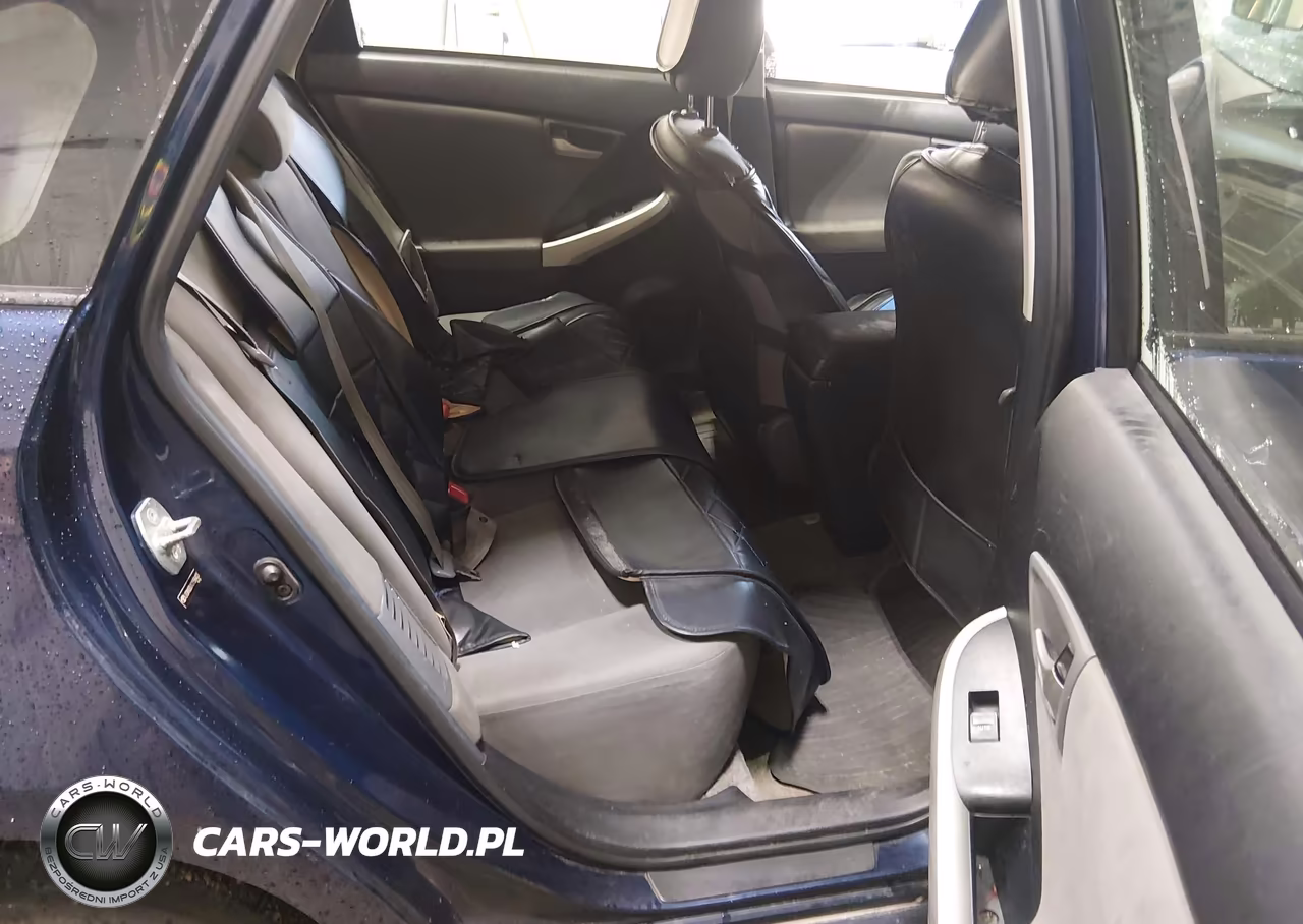 2012 Toyota Prius Three VIN:JTDKN3DU1C1556423 - 8