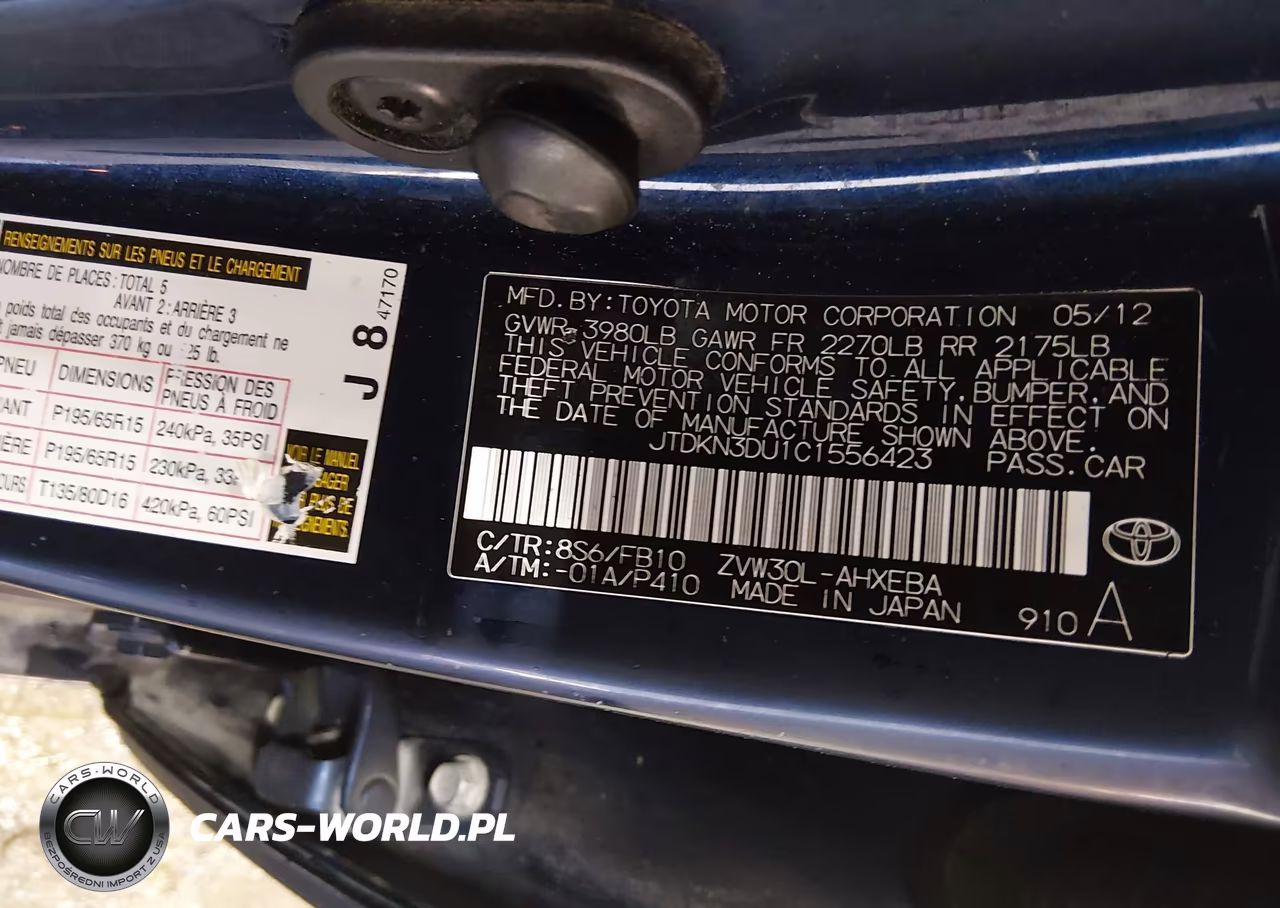 2012 Toyota Prius Three VIN:JTDKN3DU1C1556423 - 9