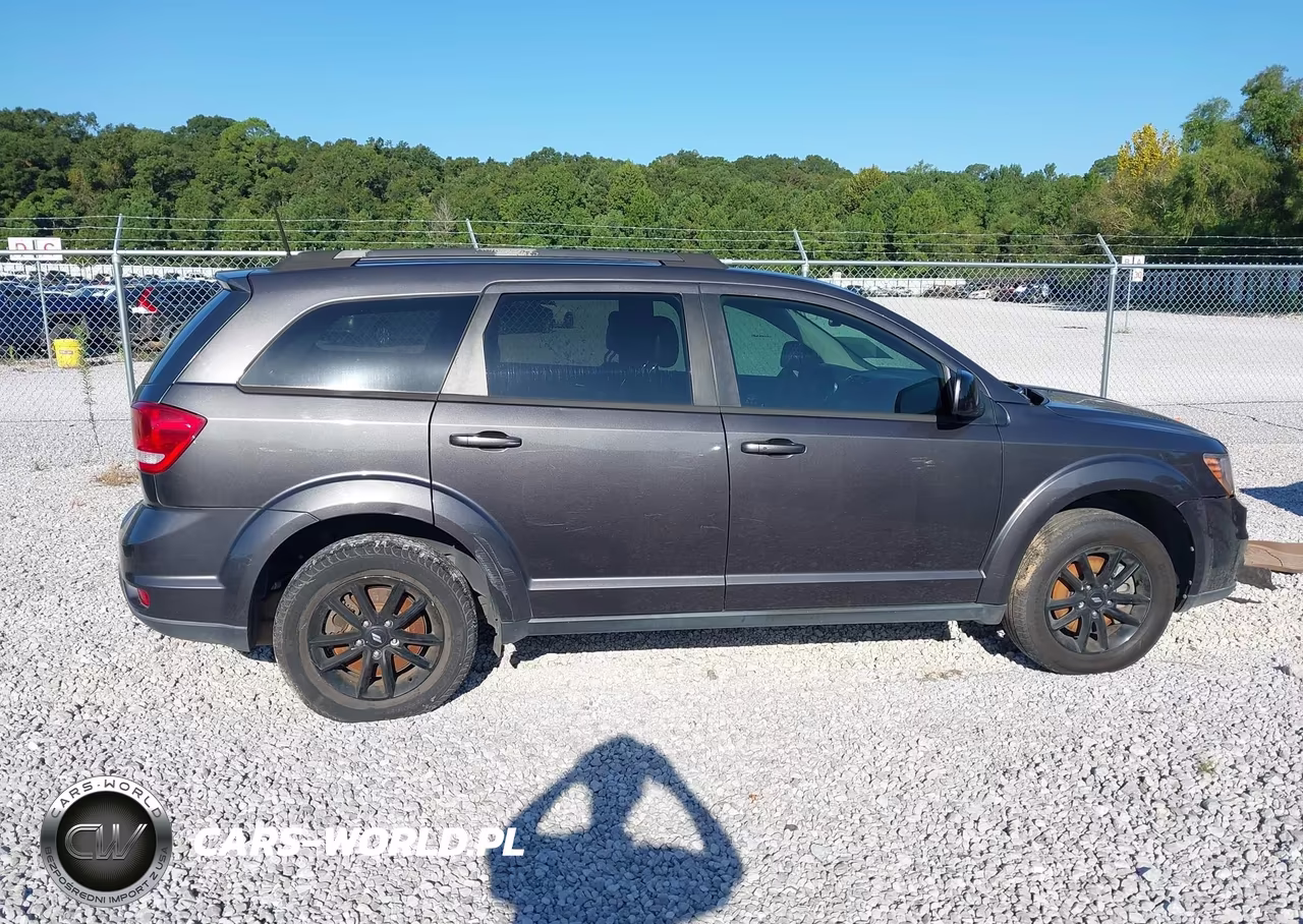 2019 Dodge Journey Se VIN:3C4PDCBB2KT863276 - 13