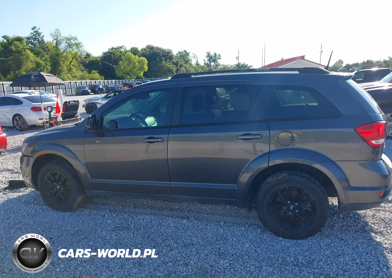 2019 Dodge Journey Se VIN:3C4PDCBB2KT863276 - 14