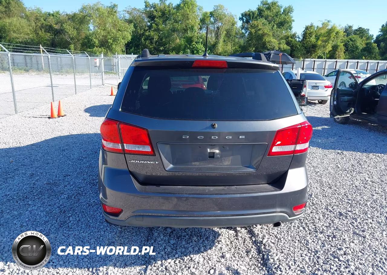 2019 Dodge Journey Se VIN:3C4PDCBB2KT863276 - 16