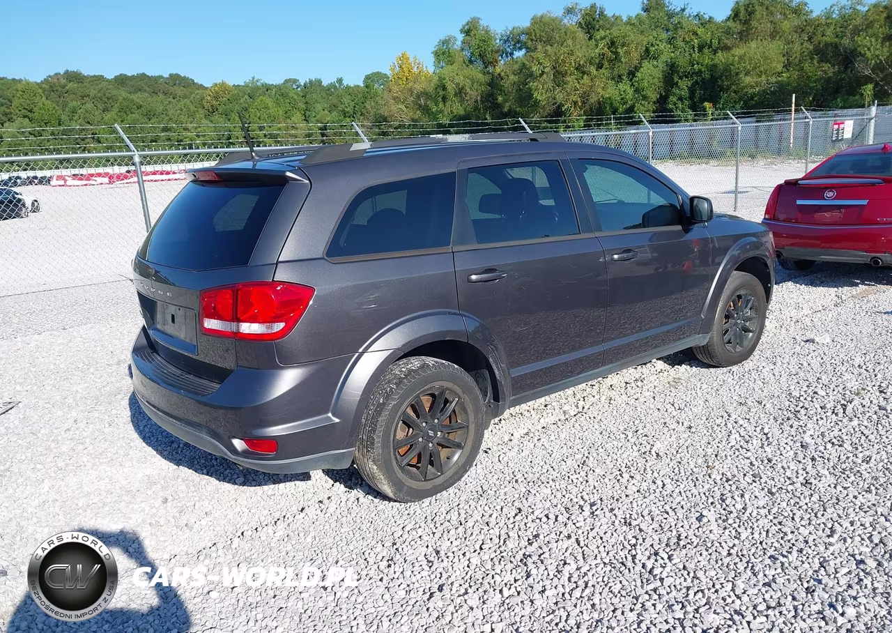 2019 Dodge Journey Se VIN:3C4PDCBB2KT863276 - 4