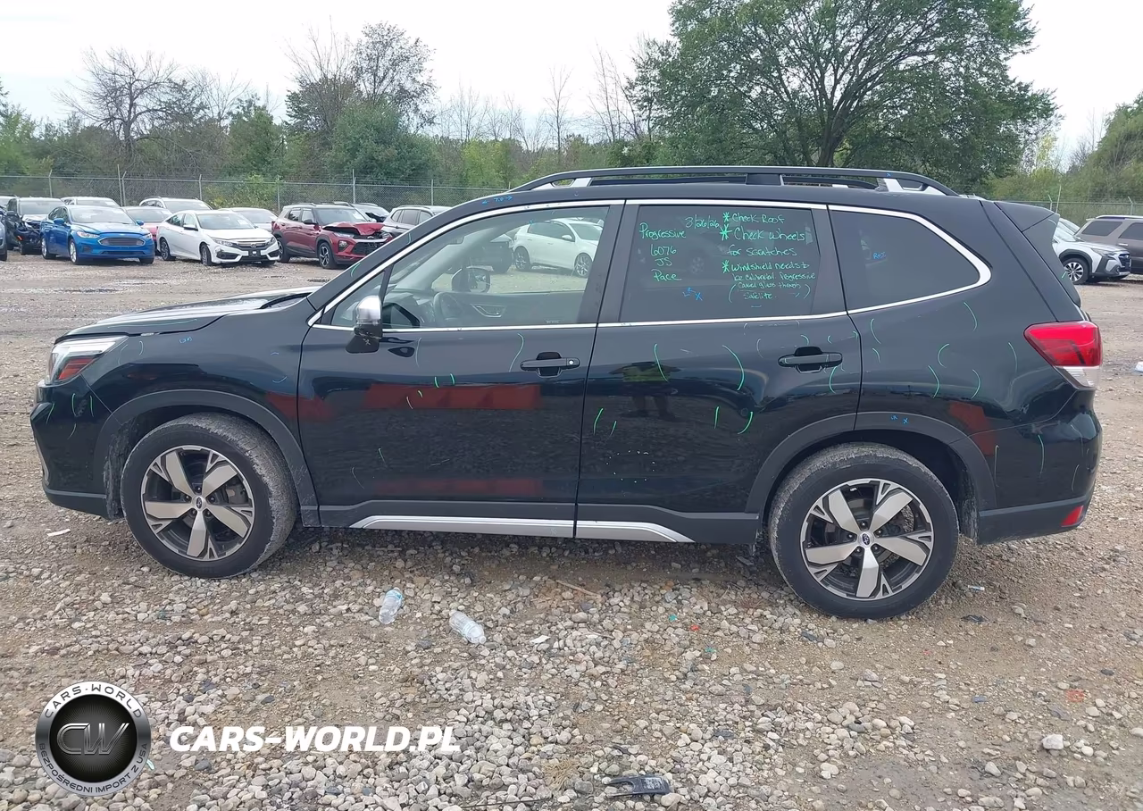 2021 Subaru Forester Touring VIN:JF2SKAXC8MH495470 - 14