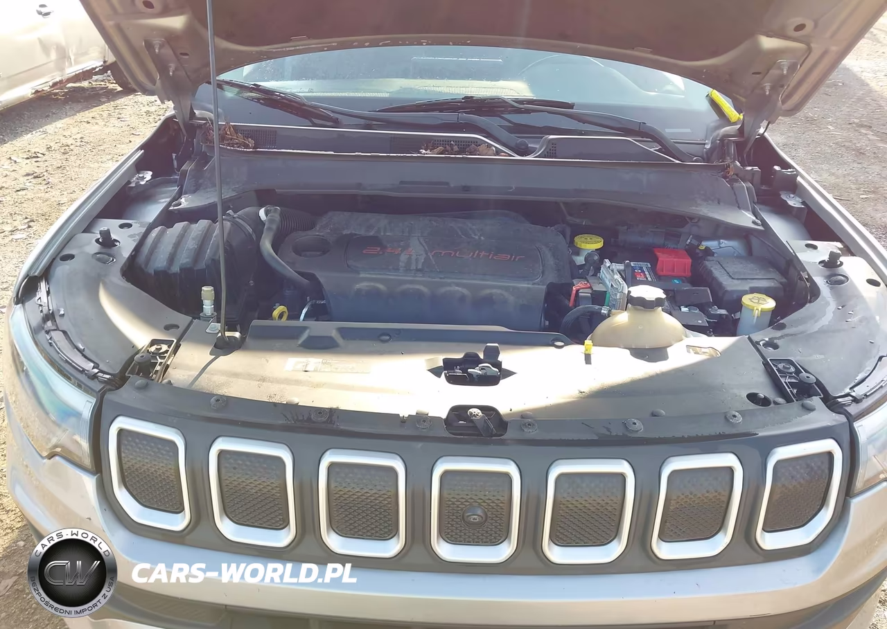 2022 Jeep Compass Latitude Lux 4X4 VIN:3C4NJDFB4NT117528 - 10