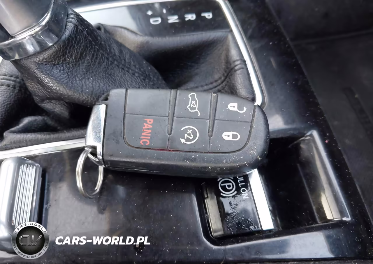 2022 Jeep Compass Latitude Lux 4X4 VIN:3C4NJDFB4NT117528 - 11