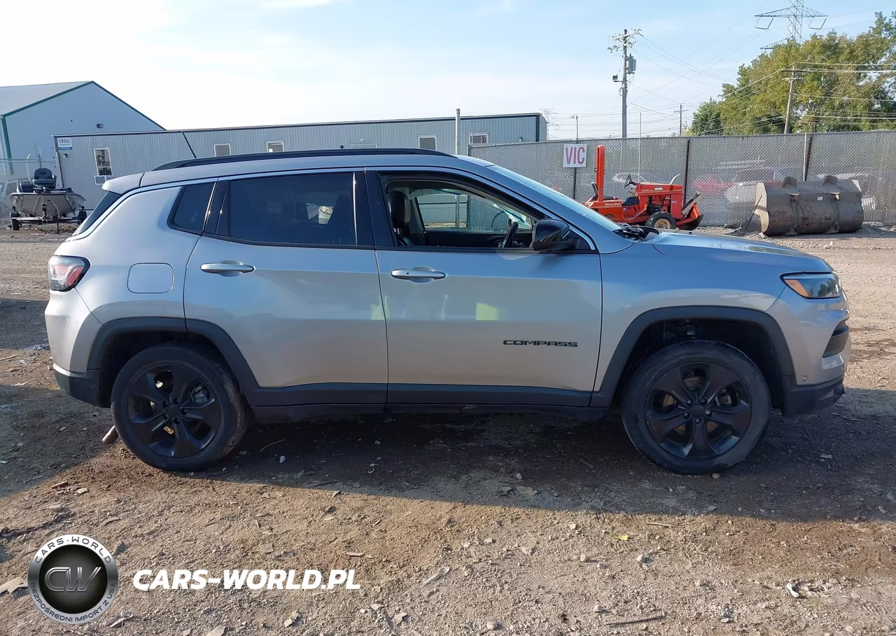 2022 Jeep Compass Latitude Lux 4X4 VIN:3C4NJDFB4NT117528 - 13