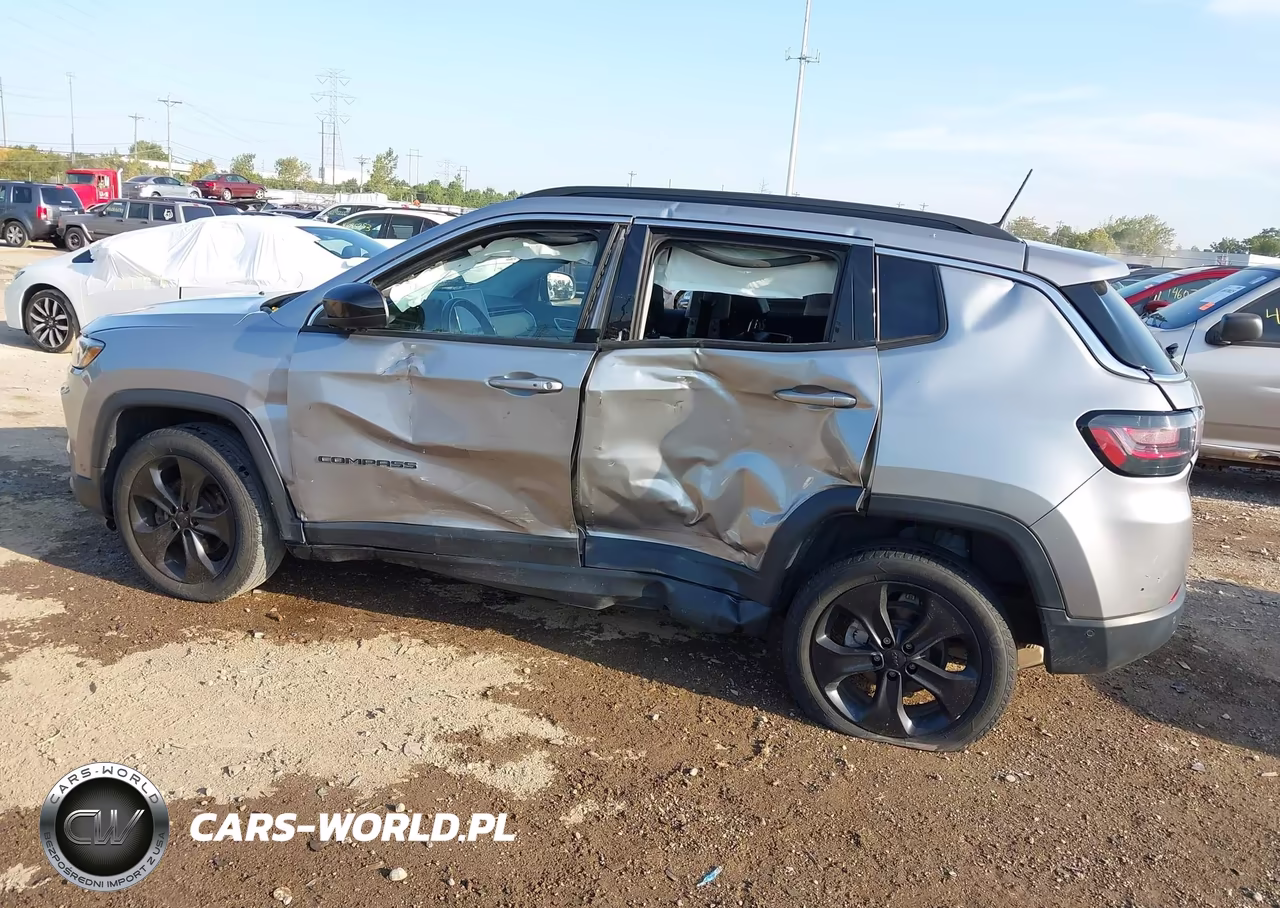 2022 Jeep Compass Latitude Lux 4X4 VIN:3C4NJDFB4NT117528 - 14